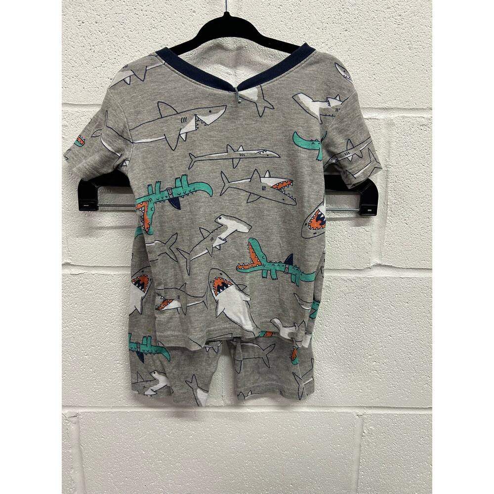 Short sleeve and Shorts Shark pj set 3t